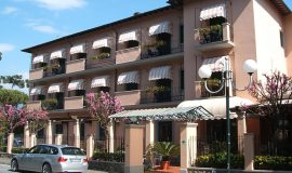 Hotel a Forte dei Marmi, Hotel Astor Victoria