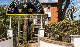 Montignoso hotel, Hotel a Montignoso, Hotel Delfin