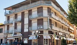 Hotel versilia forte dei marmi 2 stelle, Hotel a Forte dei Marmi, Hotel Elbano Meuble