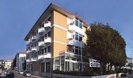 hotel versilia tre stelle, Hotel Giada