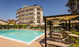 Hotel a Marina di Pietrasanta, Hotel King