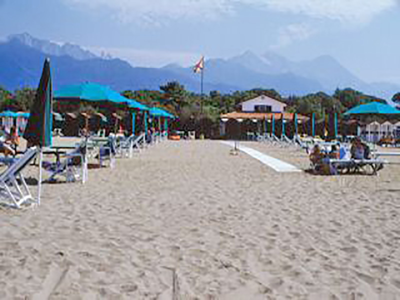 Stabilimento balneare a Forte dei Marmi, Bagno Alpemare