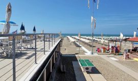 Stabilimenti balneari a Lido di Camaiore, Bagno Davide