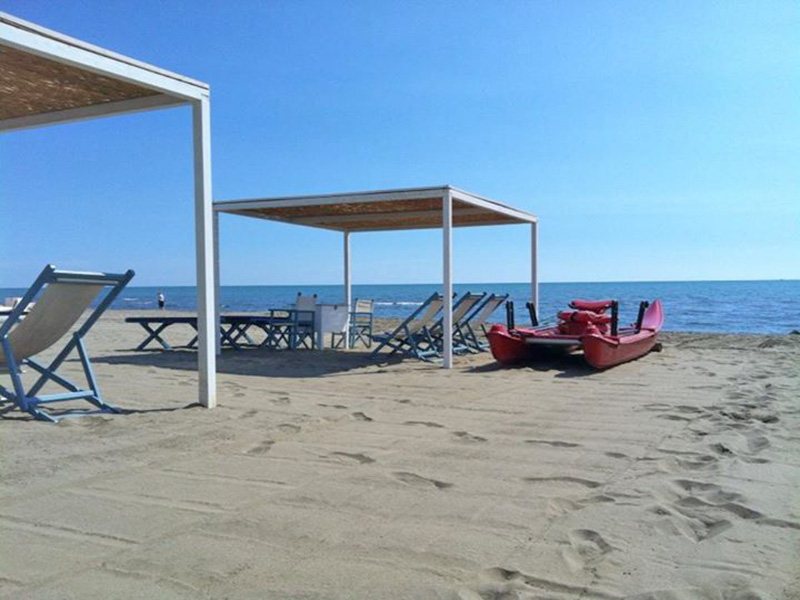 spiagge del forte, Spiagge di Forte dei Marmi, Bagno Isola