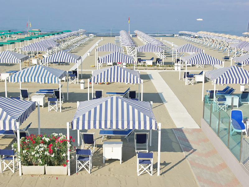 Spiagge in Versilia, bagno Mediterraneo