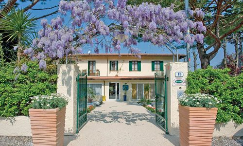Hotel a Forte Dei Marmi, Facciata Hotel La Pace