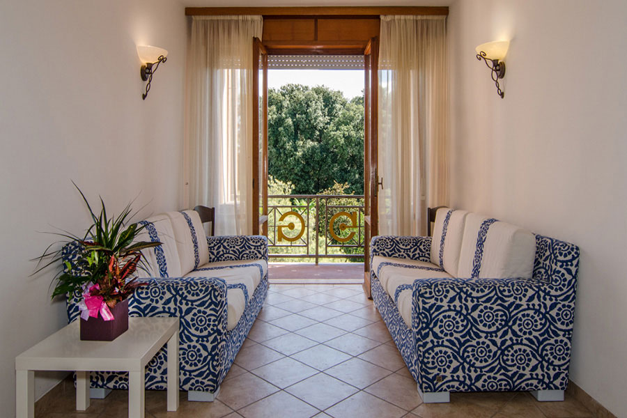 hotel a Marina di Massa, salottino hotel Gabrini