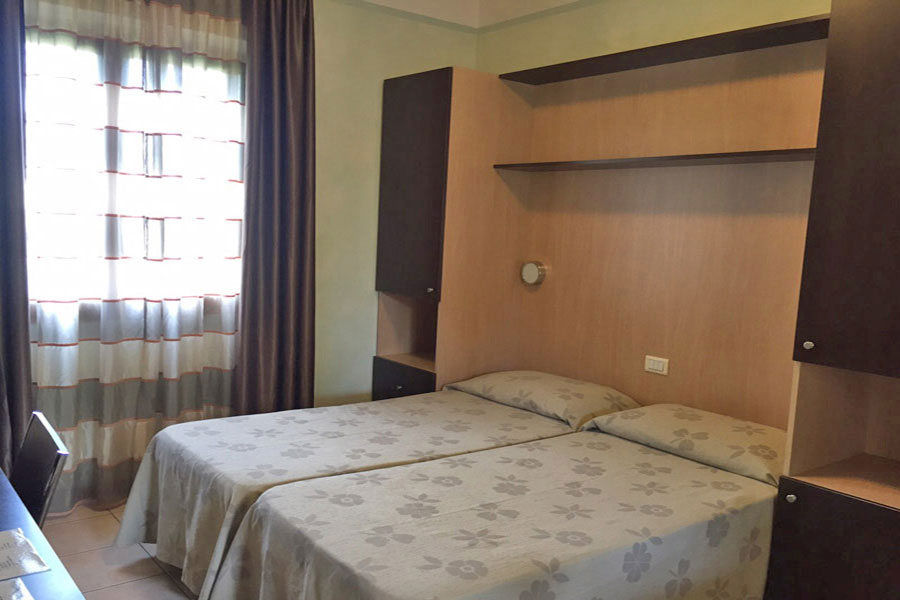 Hotel a Forte dei Marmi, camera due letti hotel La Pace