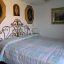 camera da letto della villa con piscina in vendita a Marina di Pietrasanta Cod 1150