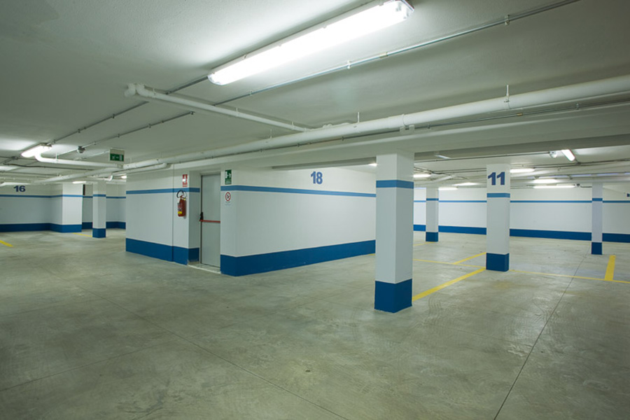 Parcheggio appartamento lido di Camaiore cod 1347
