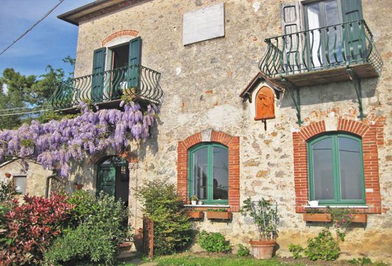 ville in versilia, immobili storici in vendita a pietrasanta