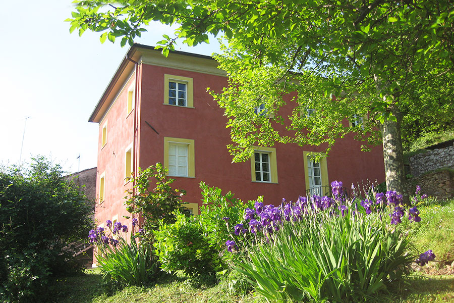 ville storiche in versilia, villa storica in vendita sulla collina di pietrasanta
