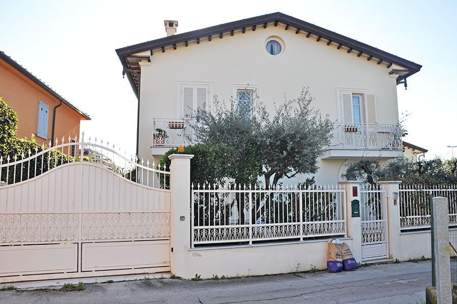 Casa in Versilia, villetta a schiera in vendita nel Comune di Seravezza Cod 1643