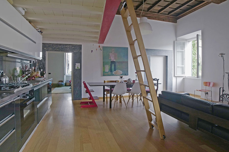 Casa in città, appartamento in vendita nel Comune di Seravezza