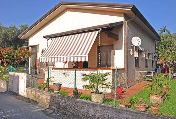 Casa in campagna - Villetta in vendita nella campagna di Seravezza