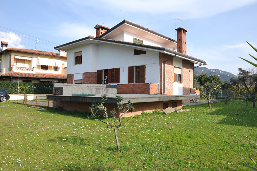 Villa in campagna - Villa in vendita nella campagna di Pietrasanta