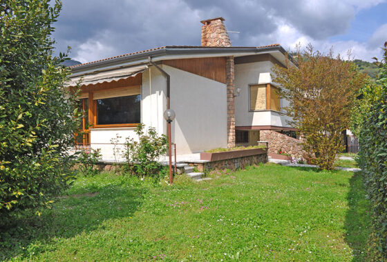 Casa in Versilia - Villa in vendita nel Comune di Seravezza