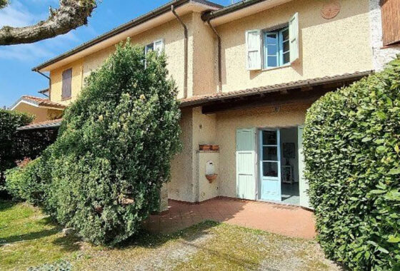 Casa al mare - Rustico in vendita a Marina di Pietrasanta Cod 1767