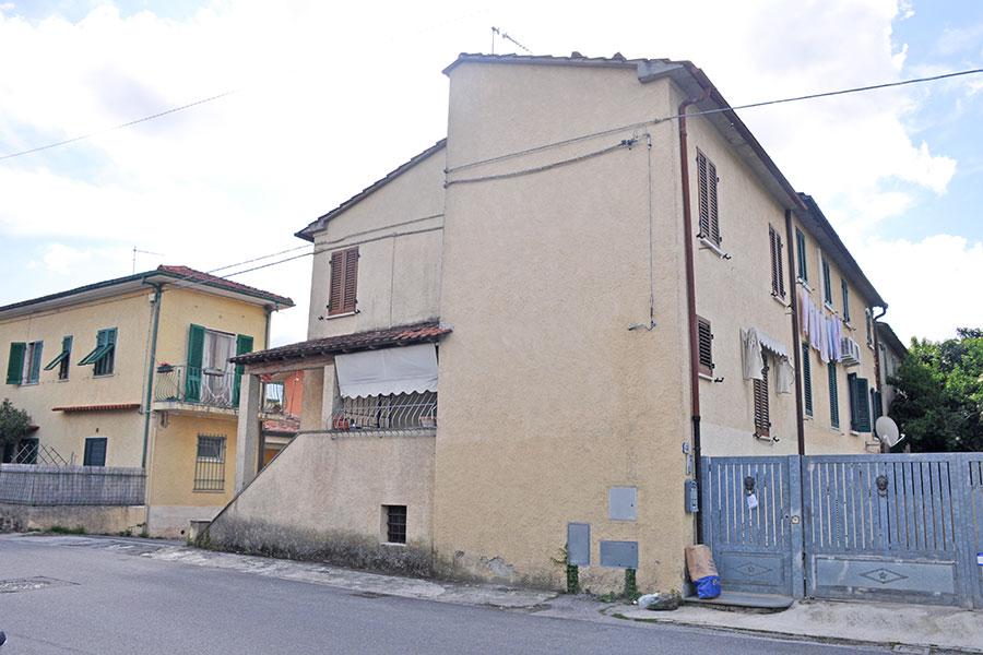 Casa a Seravezza -Terratetto in vendita nella campagna di Seravezza