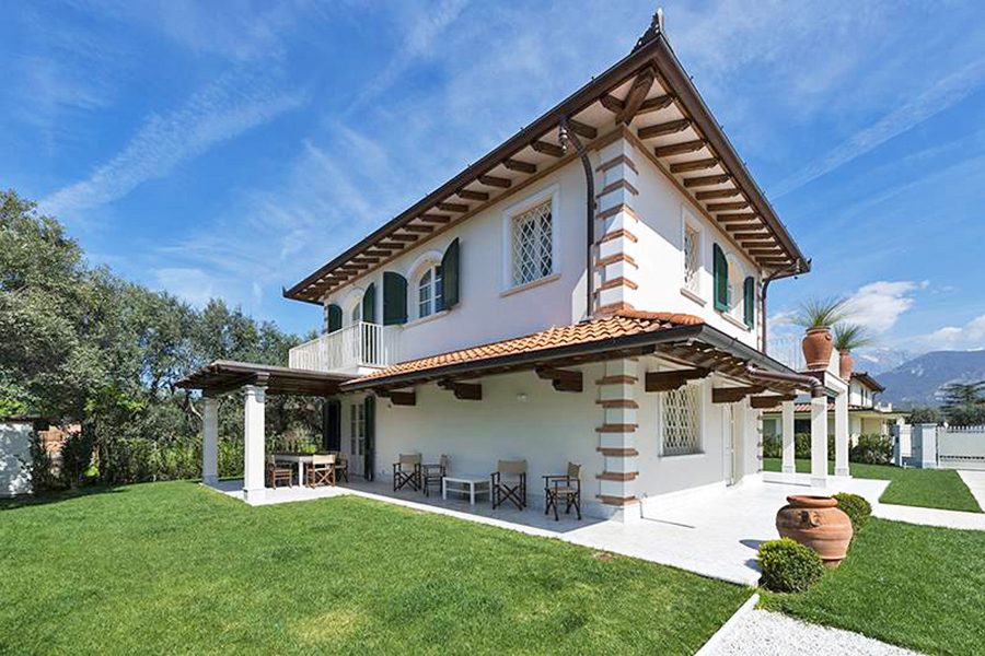 Villa in Versilia - Villa di recentissima costruzione in vendita nella campagna di Pietrasanta Cod 1014